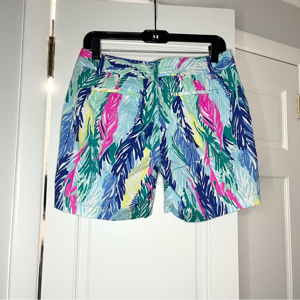 Lilly Pulitzer 100% Cotton Summer Tropical Print Shorts - Picture 5 of 8